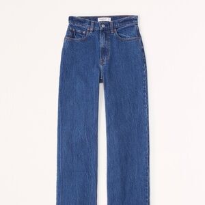 Classic High-Rise Straight Leg Jeans - Blue